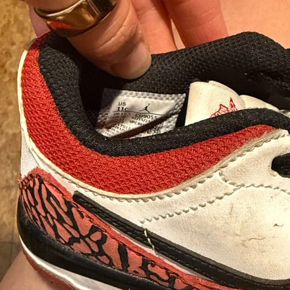 Kids Nike Air Jordan Red and White Sneakers size 11 - Picture 3 of 7